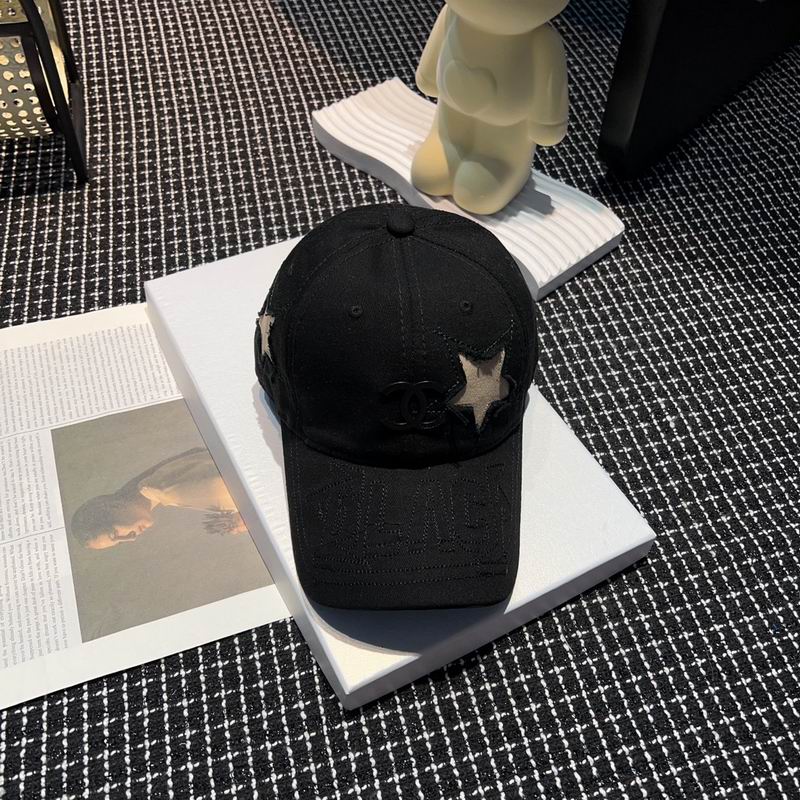 Chanel cap (126)